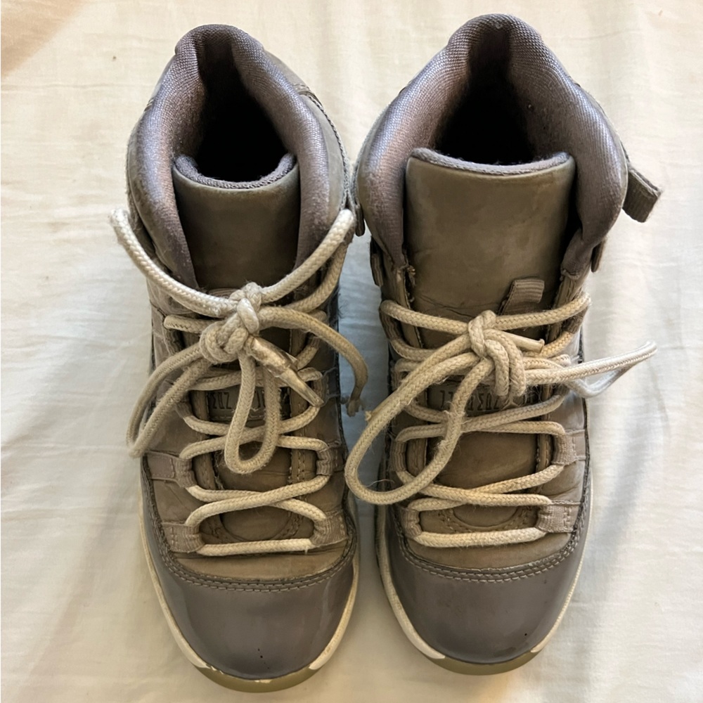 Jordan 11 cool grey